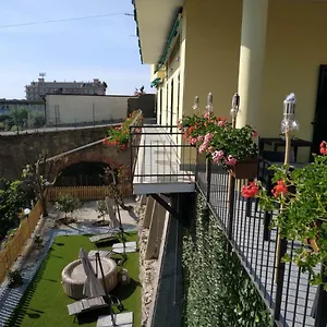 Casa Delle Ginestre Bike Aparthotel Sanremo